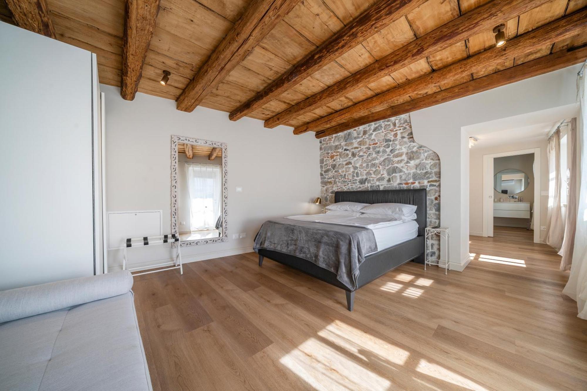 Casa Vacanze Alle Mura Чивидале-дель-Фриули Экстерьер фото
